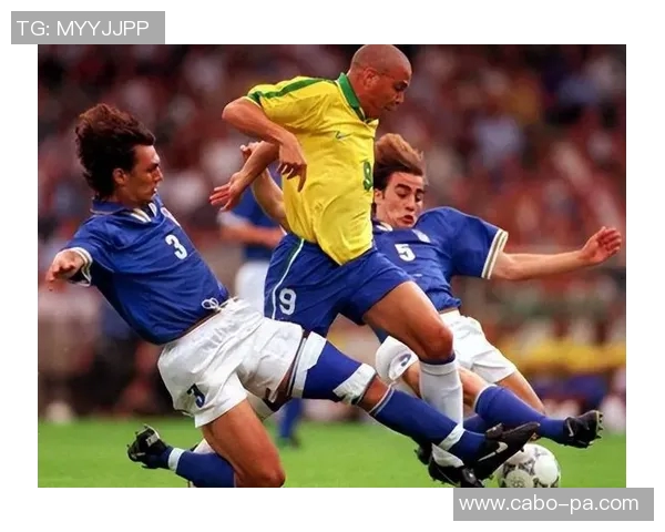 足球世界第一球星是谁 纵观历史与现状的精彩对比与评选